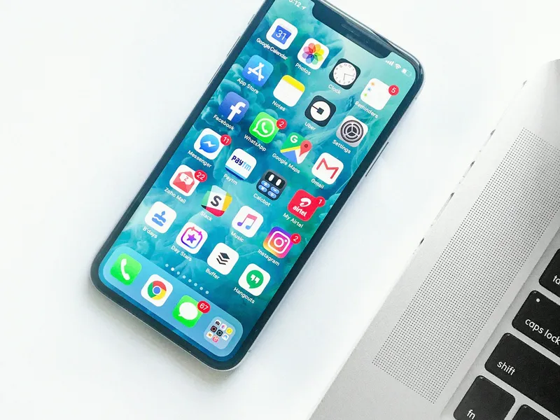 Native iOS a Android, nebo cross-platform: rozhodovací rámec pro 2026.